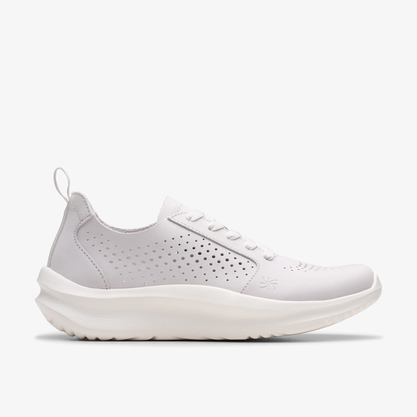Sneakers De La Marca Clarks  Para Mujer Modelo Solevana Style Off White En Color Blanco