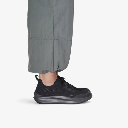 Sneakers De La Marca Clarks  Para Mujer Modelo Solevana Tie Black En Color Negro