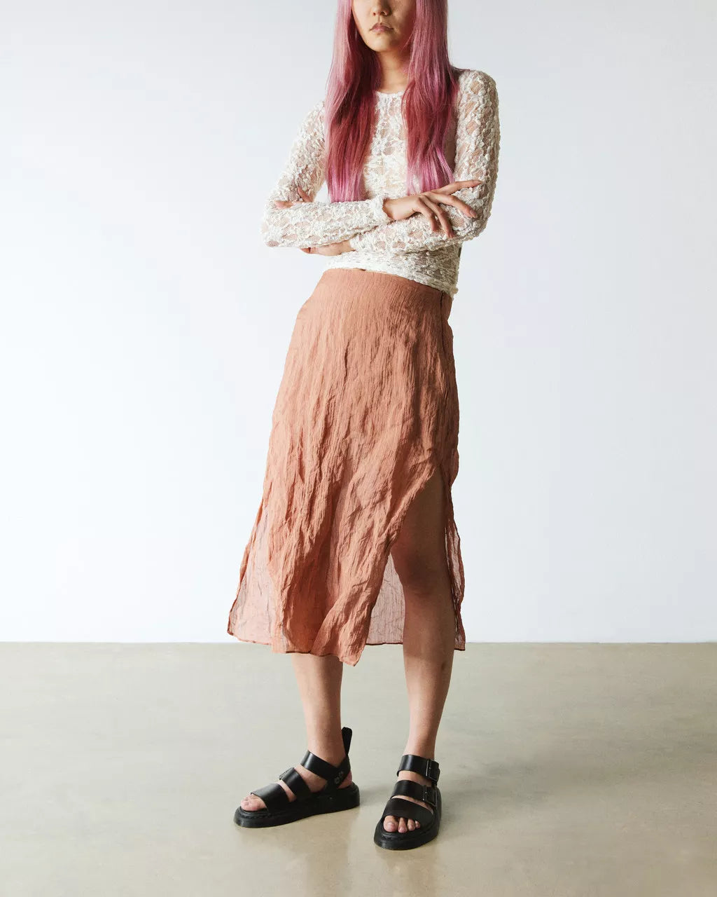 DR. MARTENS Gryphon Strap Sandal SRS Black Brando: svart sandaler för dam
