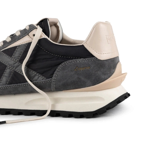 MUNICH | SNEAKERS | UNISEX | LEGGERA 04 NEGRO | NEGRO
