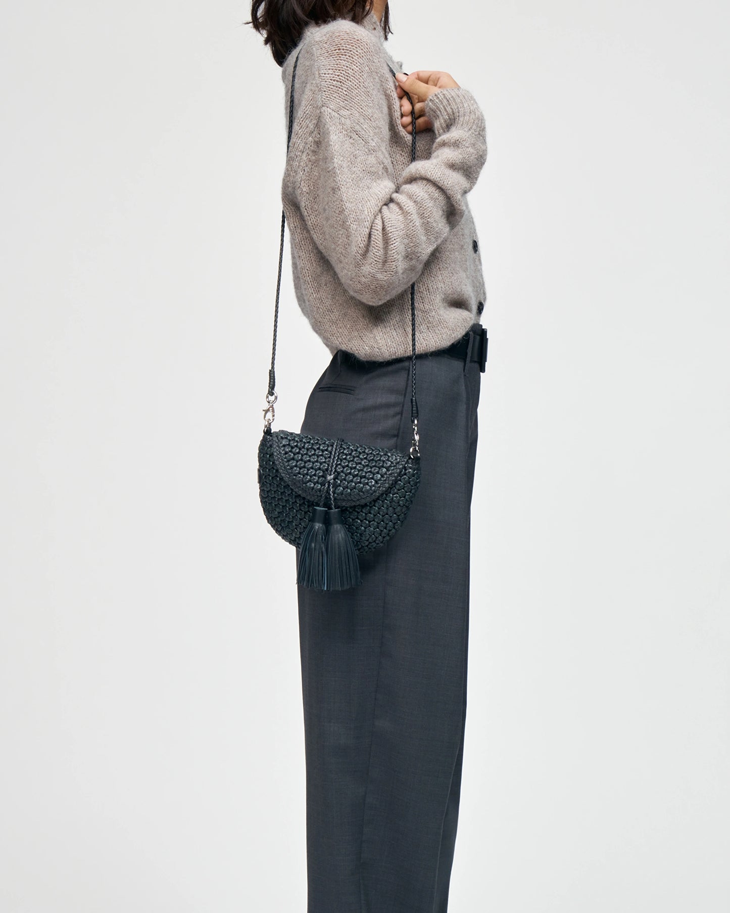 LOTTUSSE | BOLSOS | MUJER | BANDOLERA NOODBAG PIEL DE CORDERO NEGRO | NEGRO