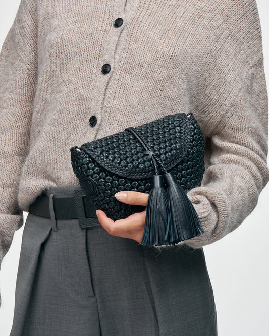 LOTTUSSE | BOLSOS | MUJER | BANDOLERA NOODBAG PIEL DE CORDERO NEGRO | NEGRO