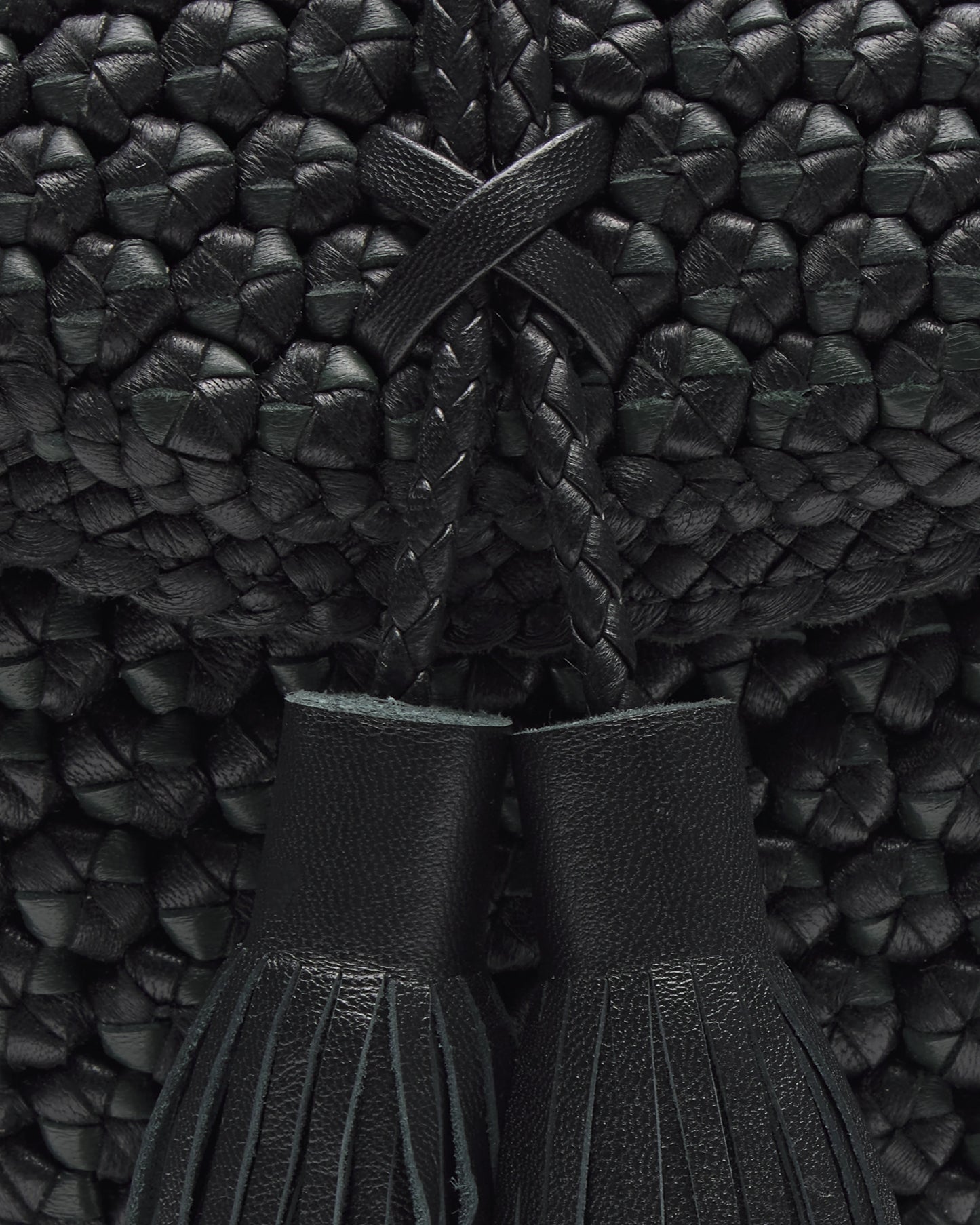 LOTTUSSE | BOLSOS | MUJER | BANDOLERA NOODBAG PIEL DE CORDERO NEGRO | NEGRO