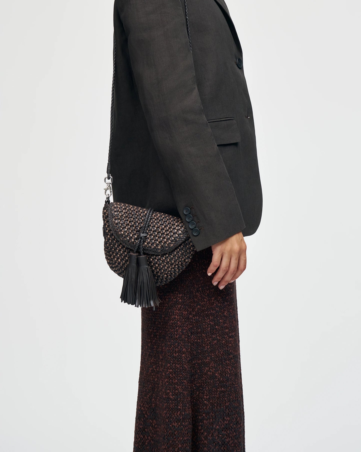 LOTTUSSE | BOLSOS | MUJER | BANDOLERA NOODBAG PIEL DE CORDERO MOCA | MARRÓN