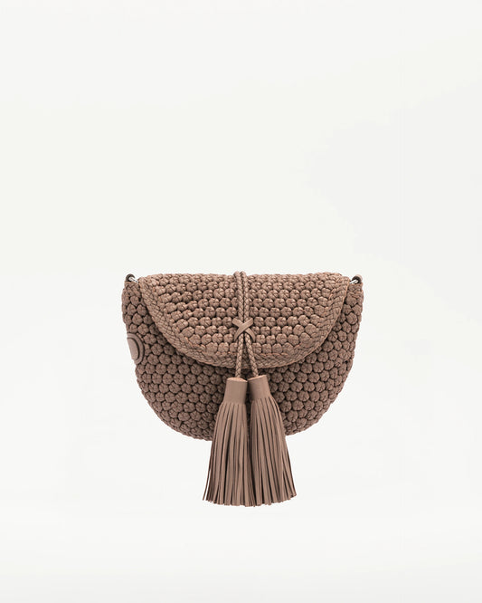 LOTTUSSE | BOLSOS | MUJER | BANDOLERA NOODBAG PIEL DE CORDERO TOPO | MARRÓN