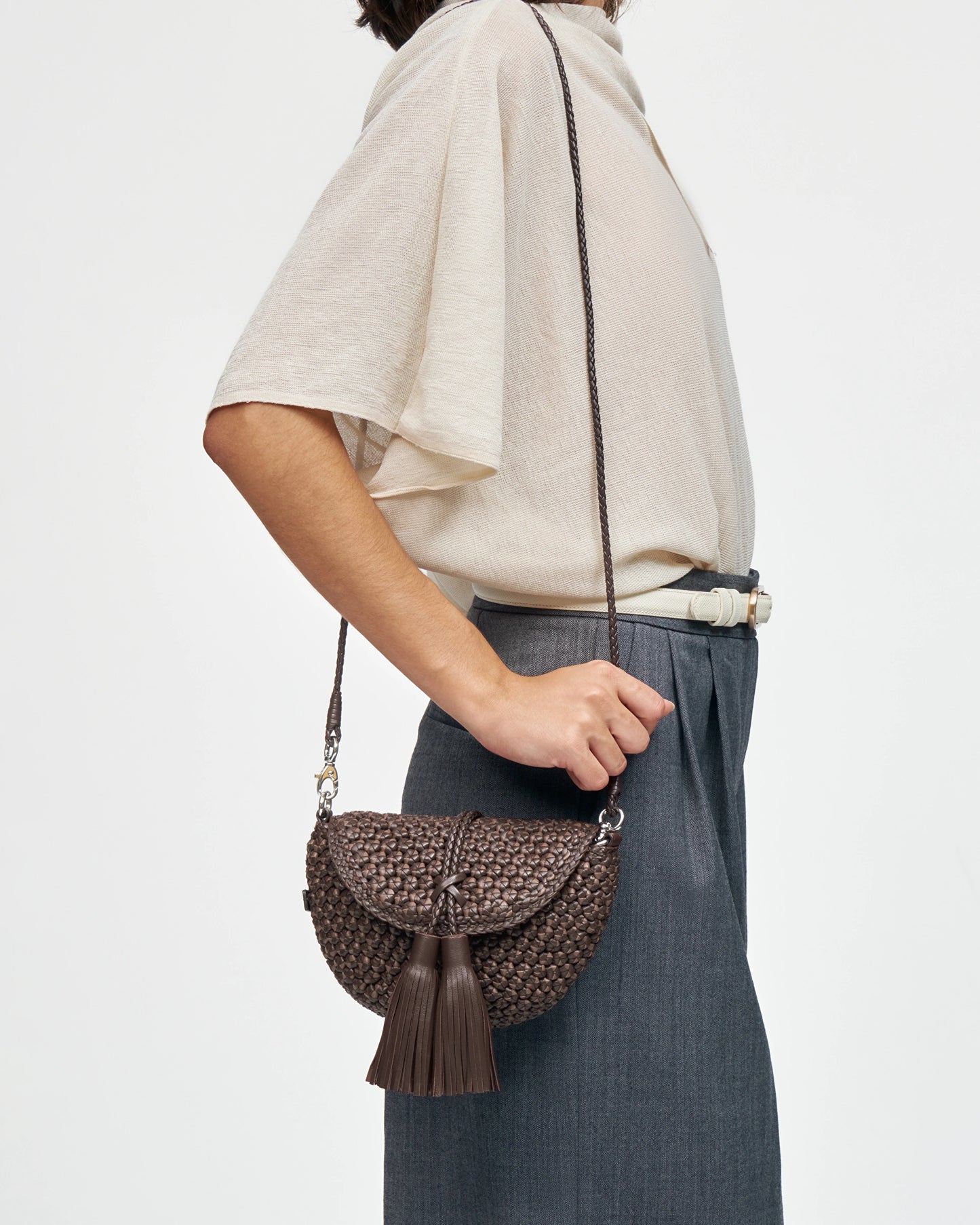 LOTTUSSE | BOLSOS | MUJER | BOLSO BANDOLERA NOODBAG CORDERO MARRÓN | MARRÓN