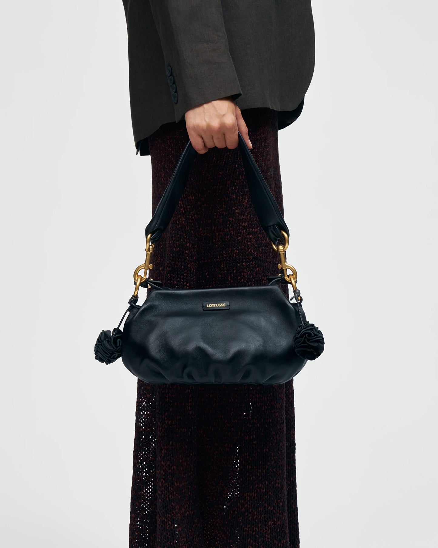 LOTTUSSE | BOLSOS | MUJER | BOLSO BOMBONERA JOY CORDERO NEGRO | NEGRO