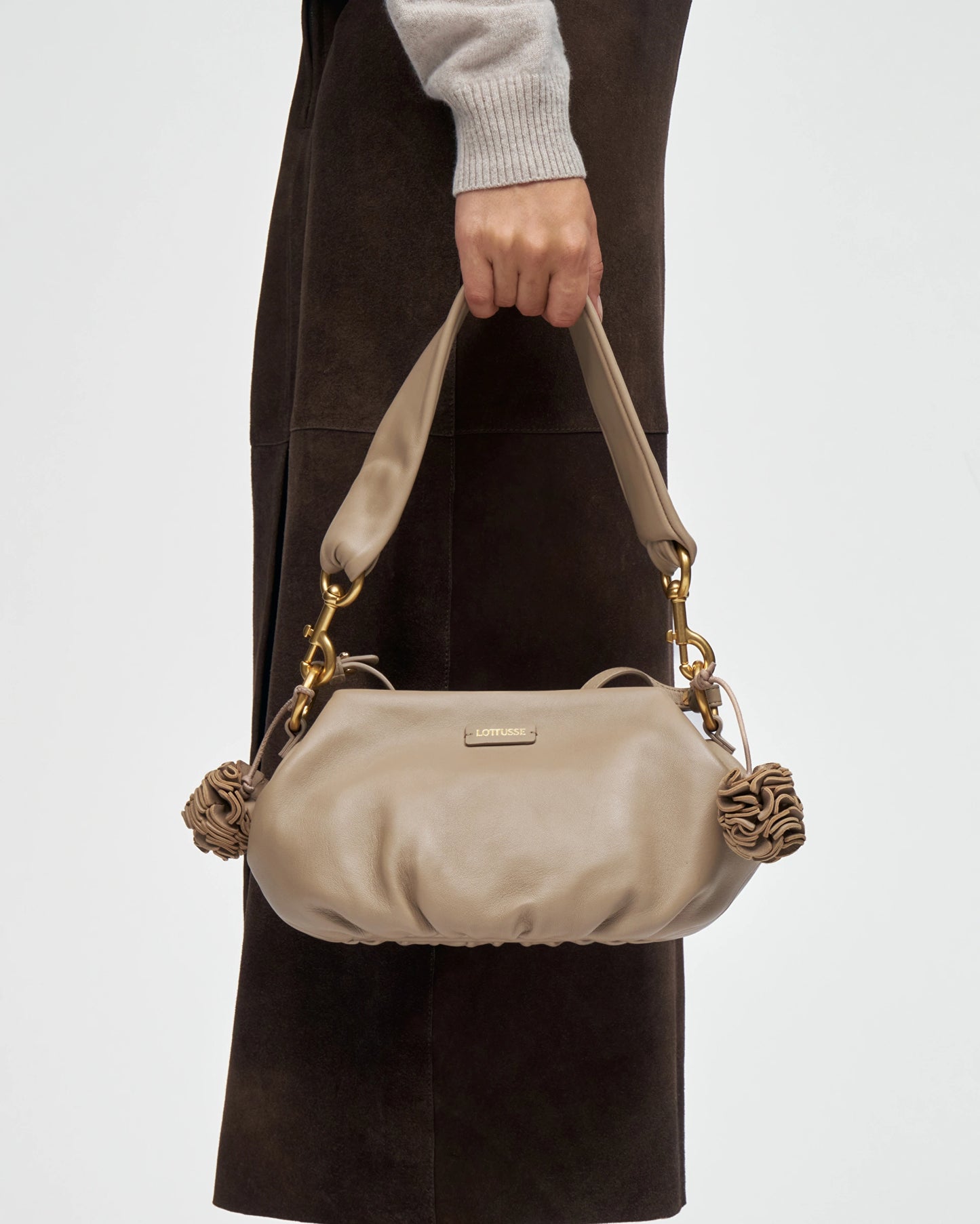 LOTTUSSE | BOLSOS | MUJER | BOLSO BOMBONERA JOY CORDERO BEIGE | BEIGE