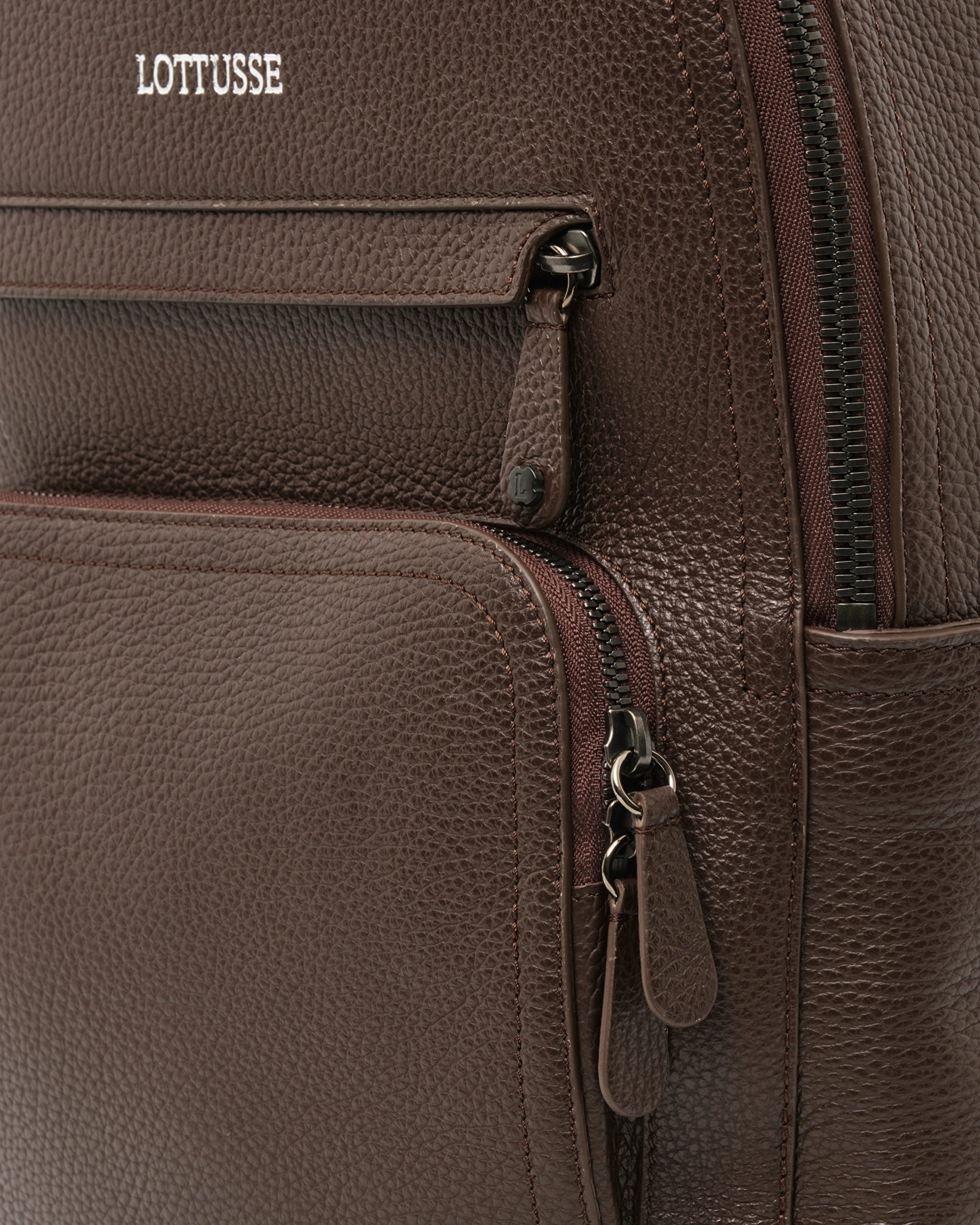 LOTTUSSE | BAGS | MEN | BORNE BACKPACK MOKA COW LEATHER | BROWN