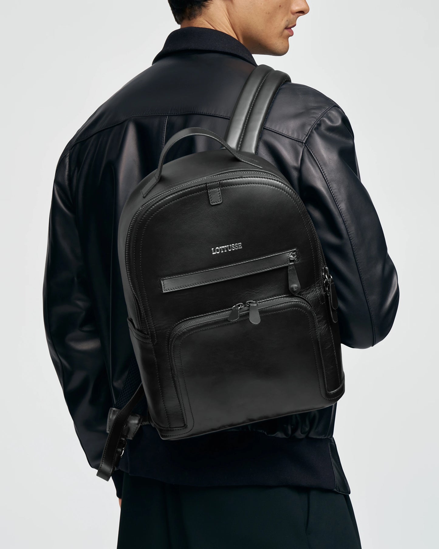 LOTTUSSE | BOLSOS | HOMBRE | MOCHILA BORNE PIEL DE VACUNO NEGRO | NEGRO