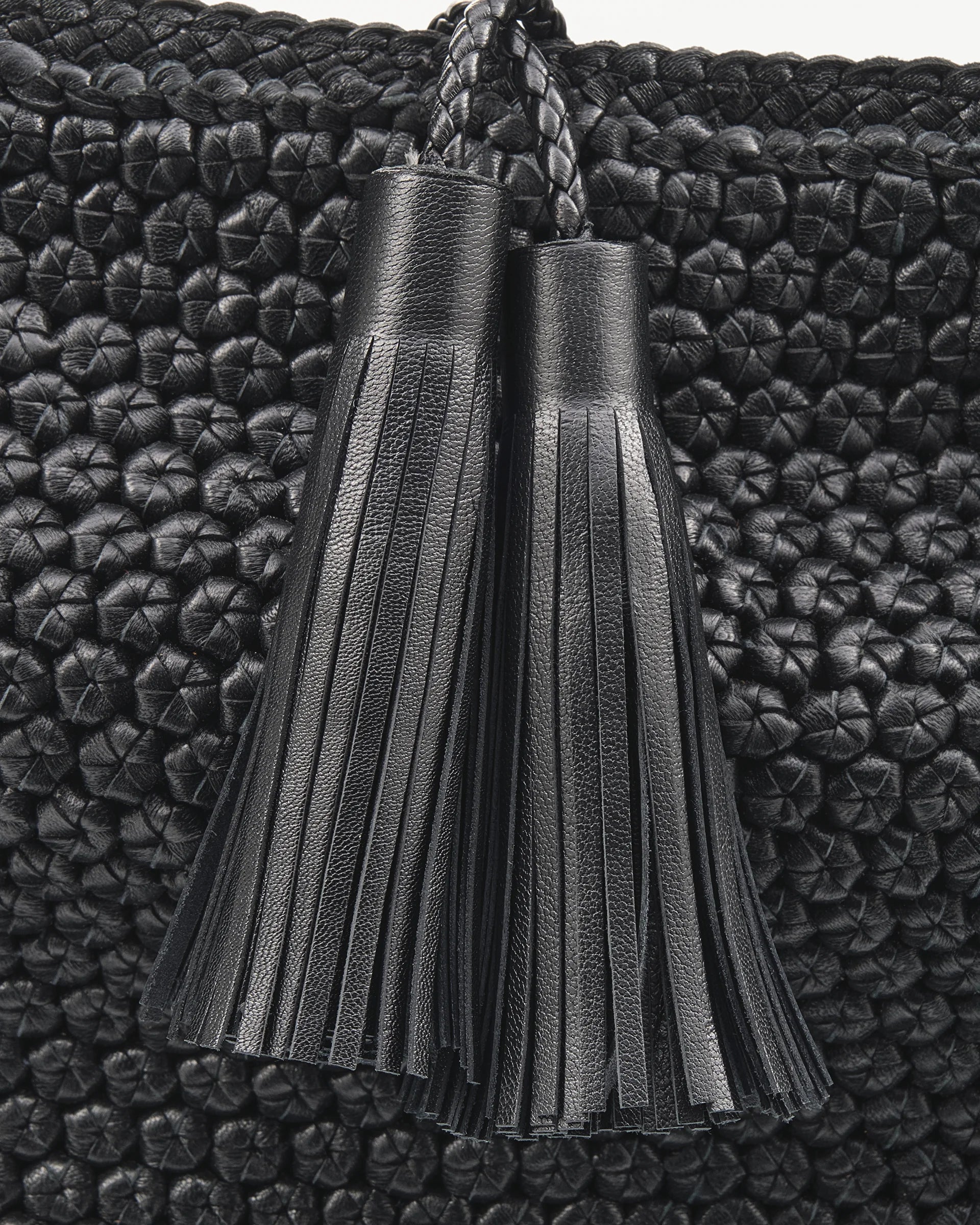 LOTTUSSE | BOLSOS | MUJER | HOBO NEGRO DE CORDERO MERINO SOFT NEGRO | NEGRO