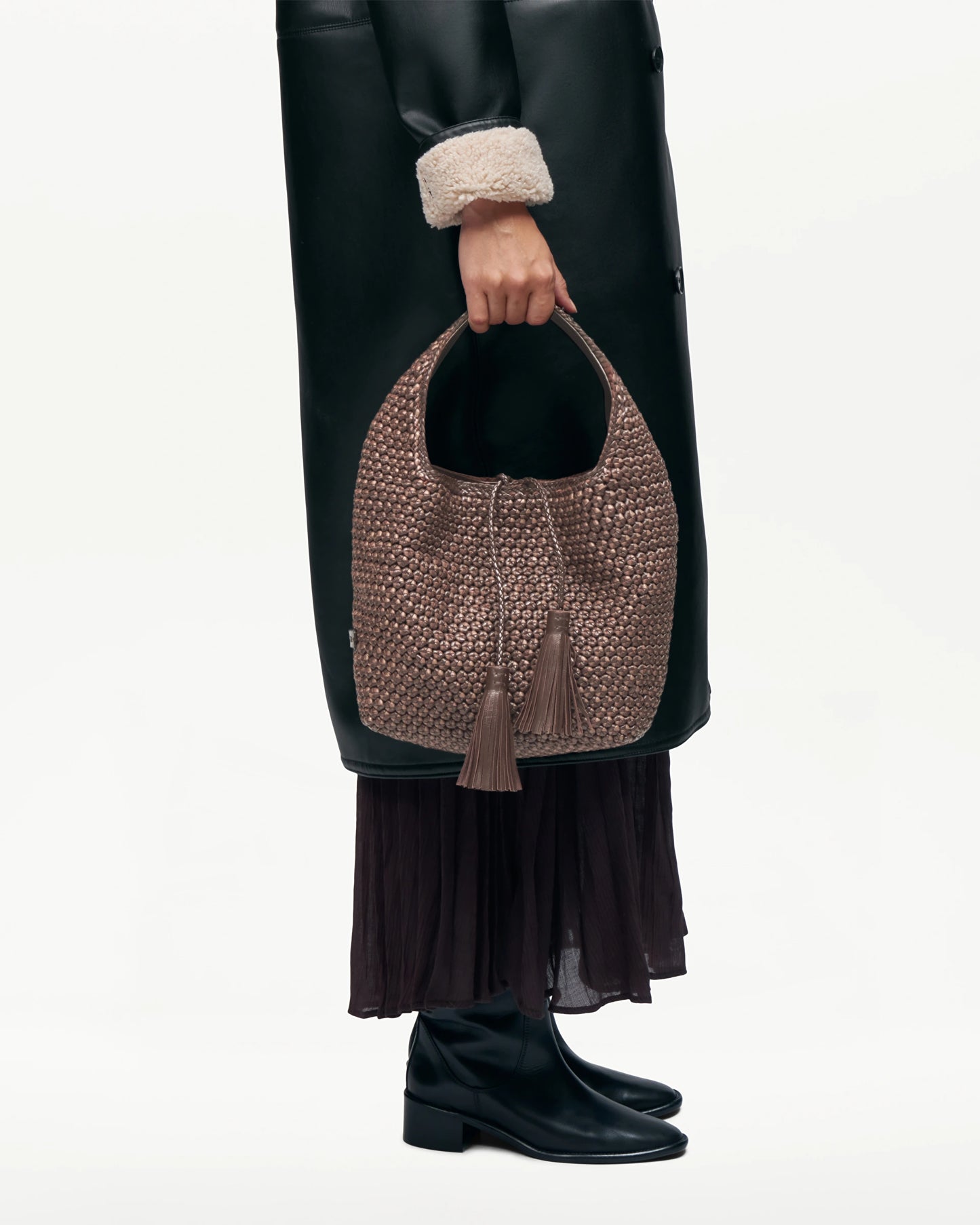 LOTTUSSE | BOLSOS | MUJER | BOLSO HOBO NOODBAG CORDERO MARRÓN | MARRÓN