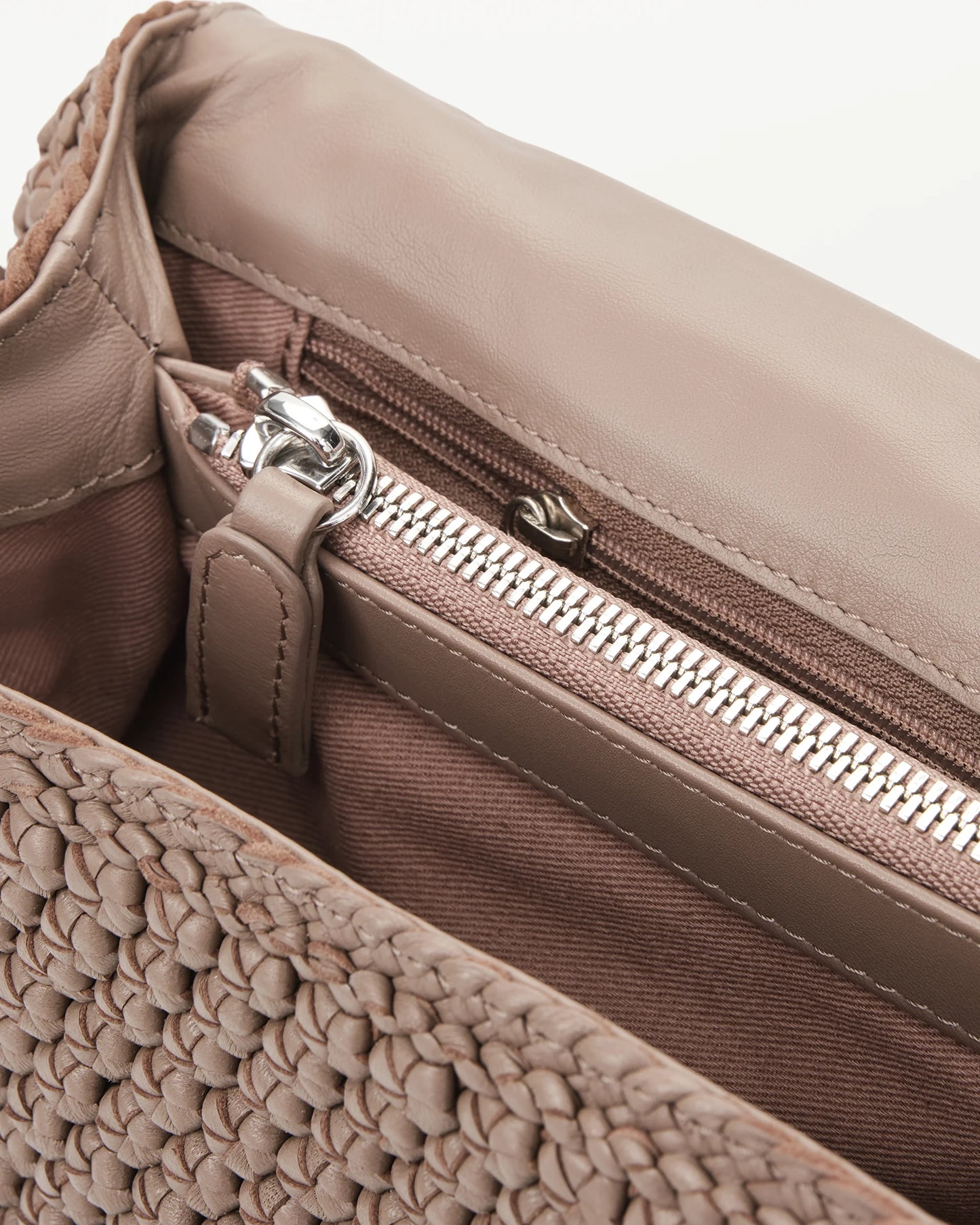 LOTTUSSE | BOLSOS | MUJER | BOLSO DE MANO NOODBAG PIEL DE CORDERO BEIGE | BEIGE