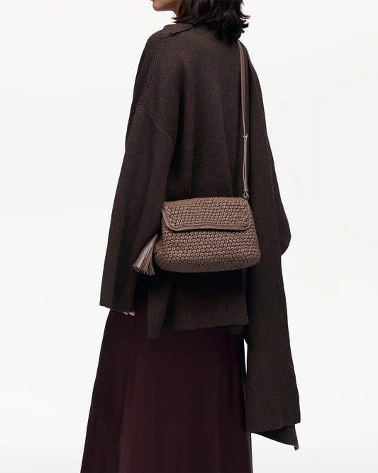 LOTTUSSE | BOLSOS | MUJER | BOLSO DE MANO NOODBAG CORDERO TOPO | MARRÓN