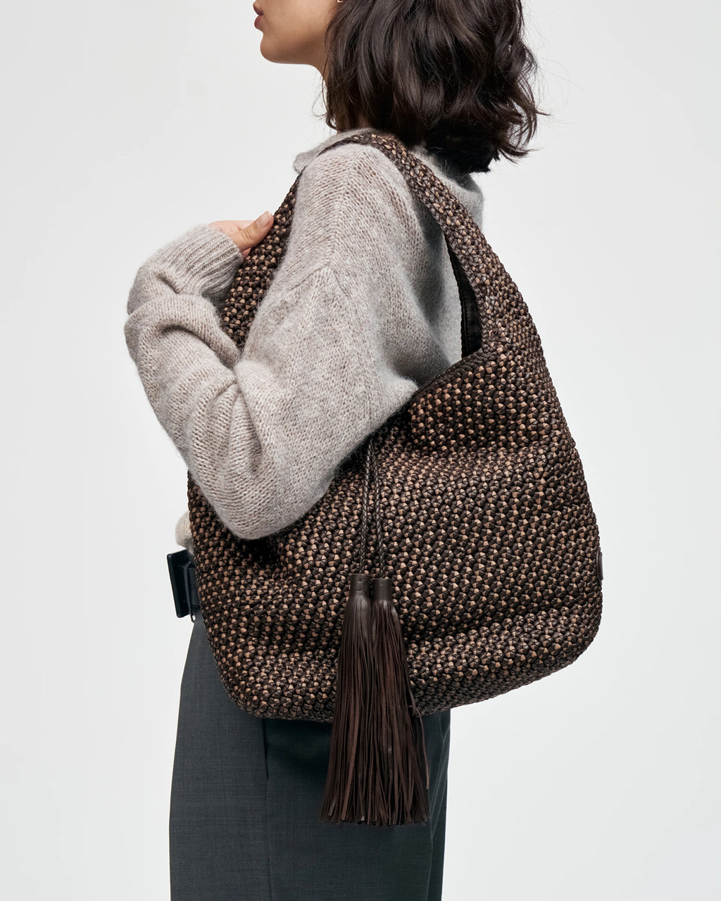 LOTTUSSE | BOLSOS | MUJER | BOLSO SACO HOBO NOODBAG PIEL DE CORDERO MOKA | MARRÓN