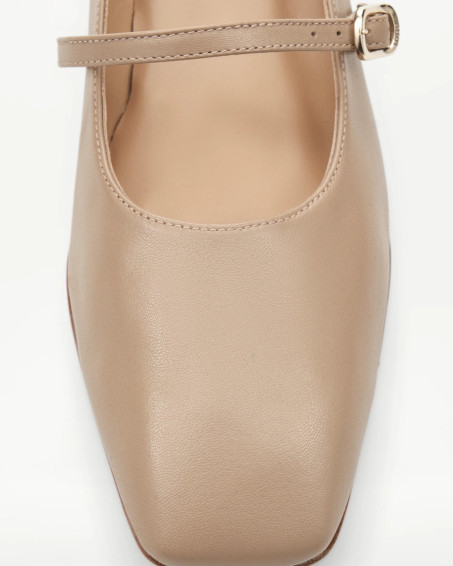 LOTTUSSE | ZAPATOS DE VESTIR | MUJER | BAILARINAS GOYA CORDERO BEIGE | BEIGE