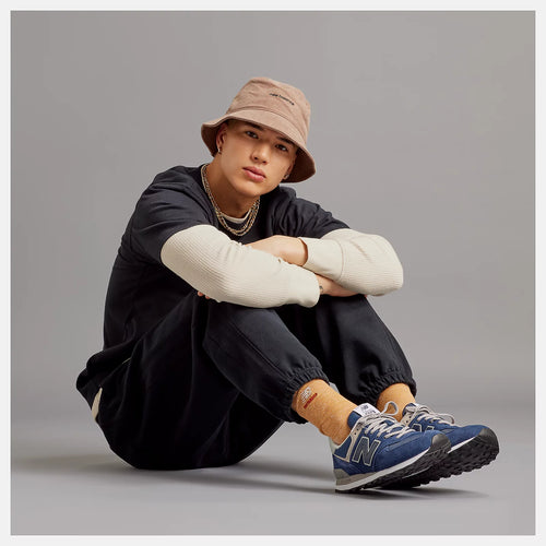 NEW BALANCE ML574EVN NAVY: ブルー スニーカー メンズ – Tascon