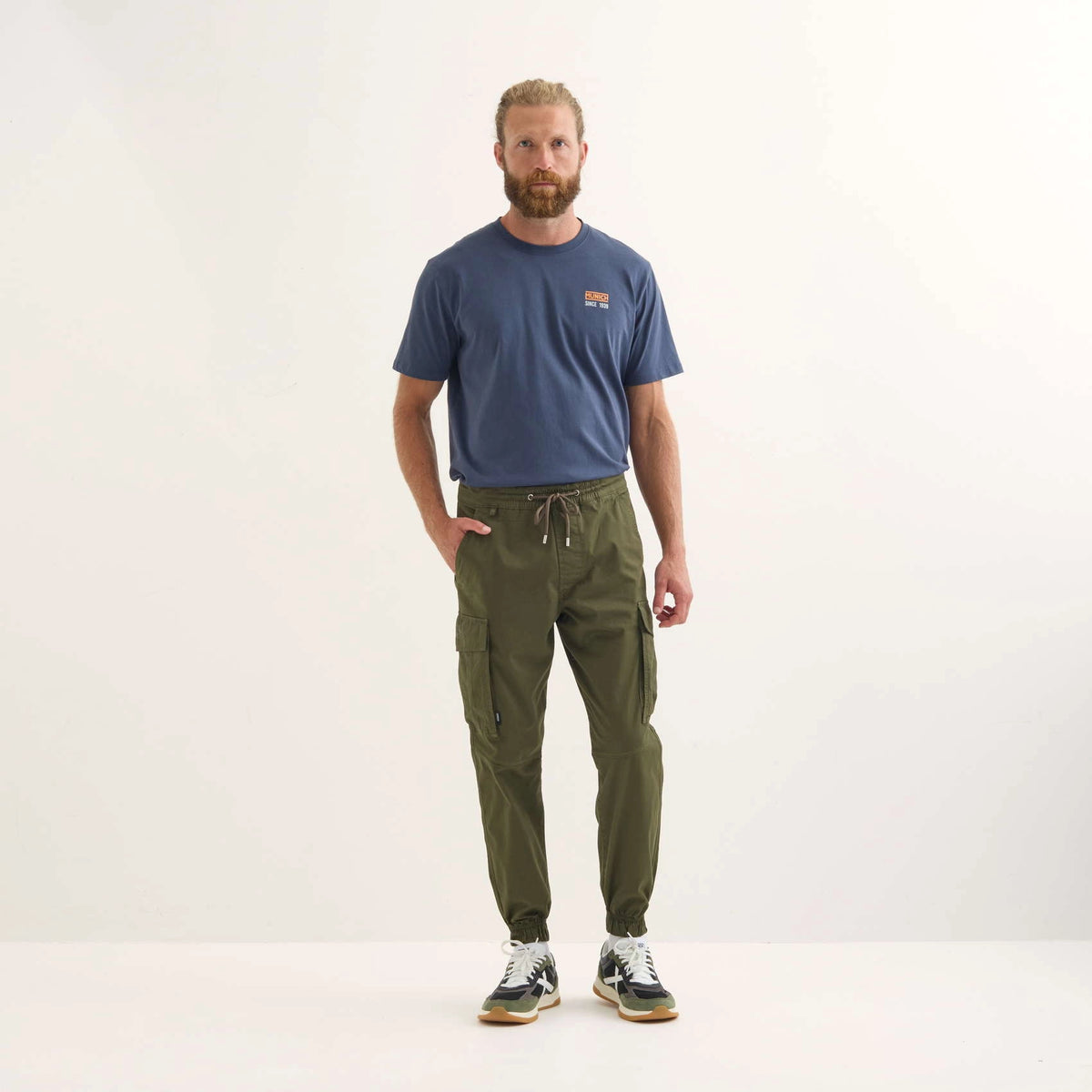 PANTALONES MUNICH PARA HOMBRE MODELO CARGO EXPLORE LIFESTYLE KHAKI REFERENCIA 2507314