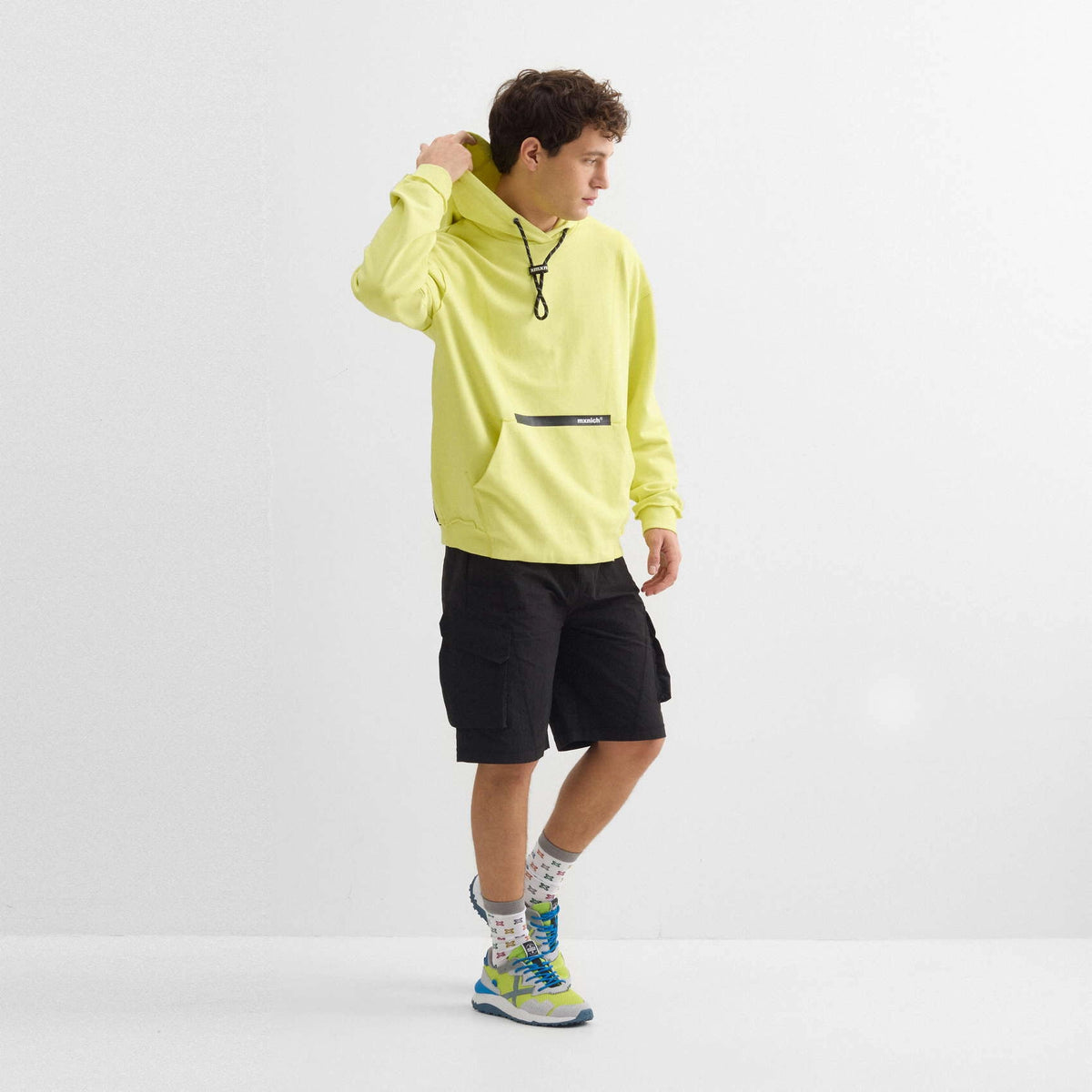 SUDADERA MUNICH UNISEX MODELO HOODIE GALAXY STREETWEAR LIME REFERENCIA 2507468