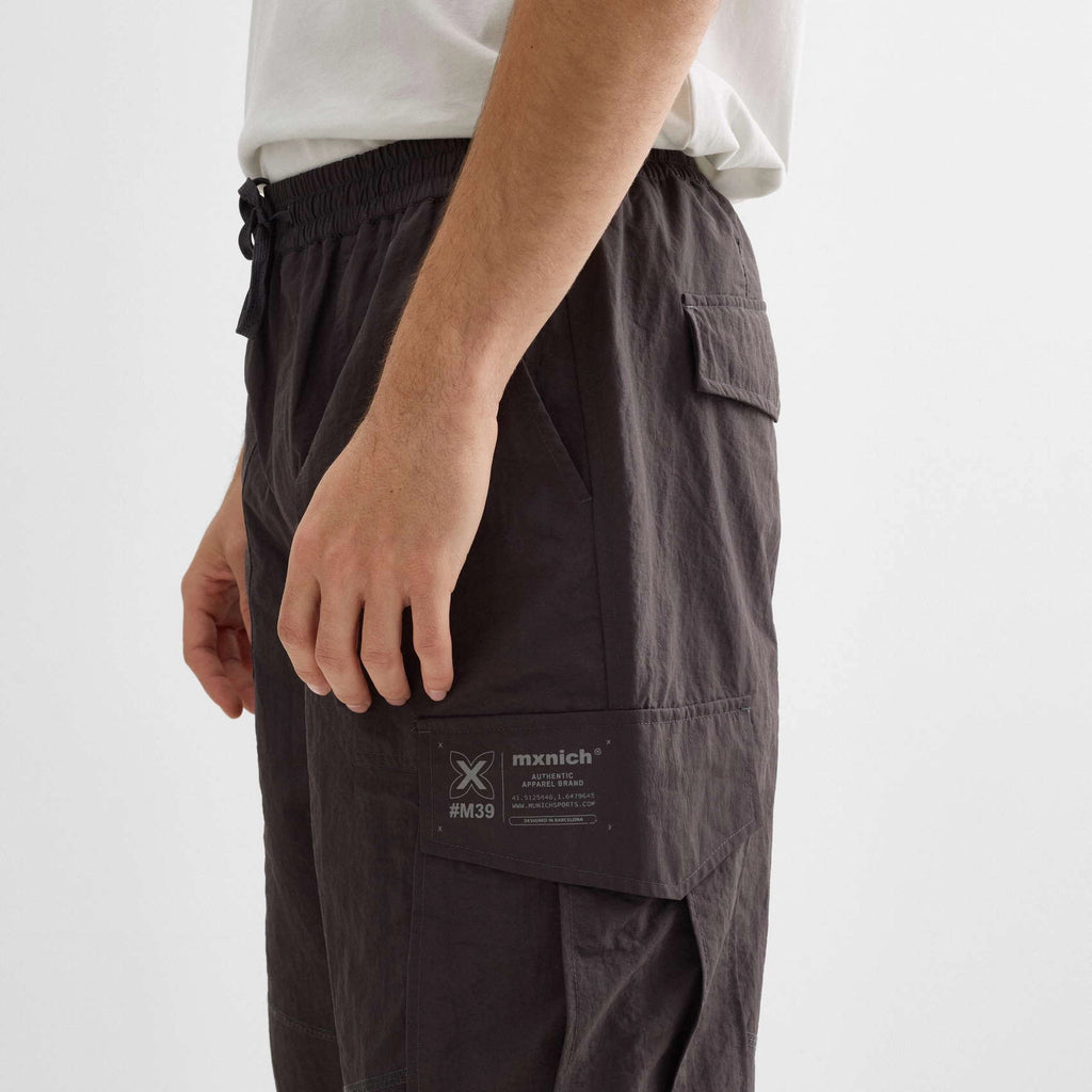 PANTALONES MUNICH UNISEX MODELO CARGO GANG STREETWEAR ANTHRACITE REFERENCIA 2507482