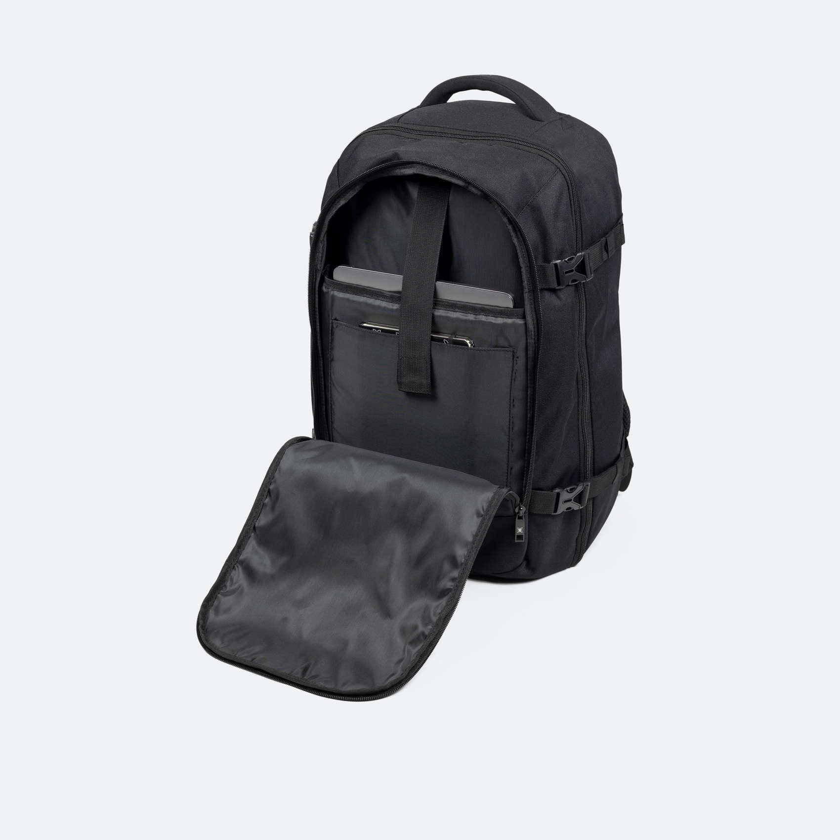 MUNICH | BACKPACK | MAN | PEAK RECYCLED GATE X39 BACKPACK CABIN BLACK | BLACK
