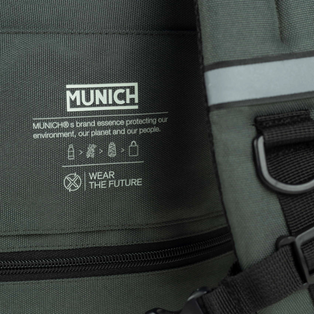MUNICH PEAK Recycled GATE X39 Underseat Backpack Khaki: caqui mochila til mænd