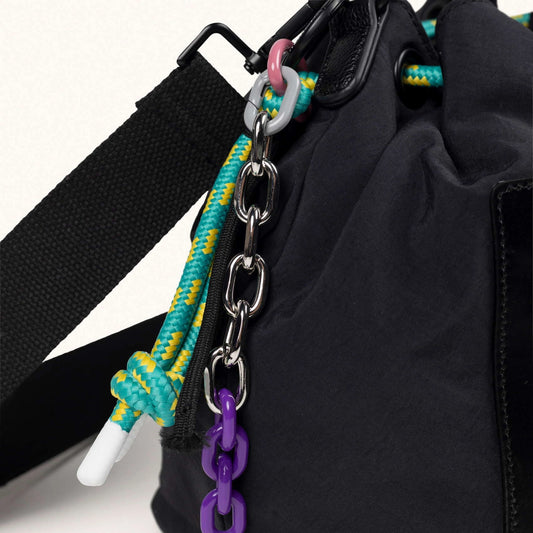 MUNICH | BOLSOS | MUJER | DEEP RECYCLED BUCKET BLACK | NEGRO