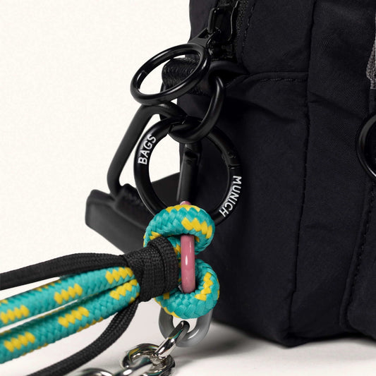 MUNICH | BOLSOS | MUJER | DEEP RECYCLED CROSSBODY CAMERA BLACK | NEGRO