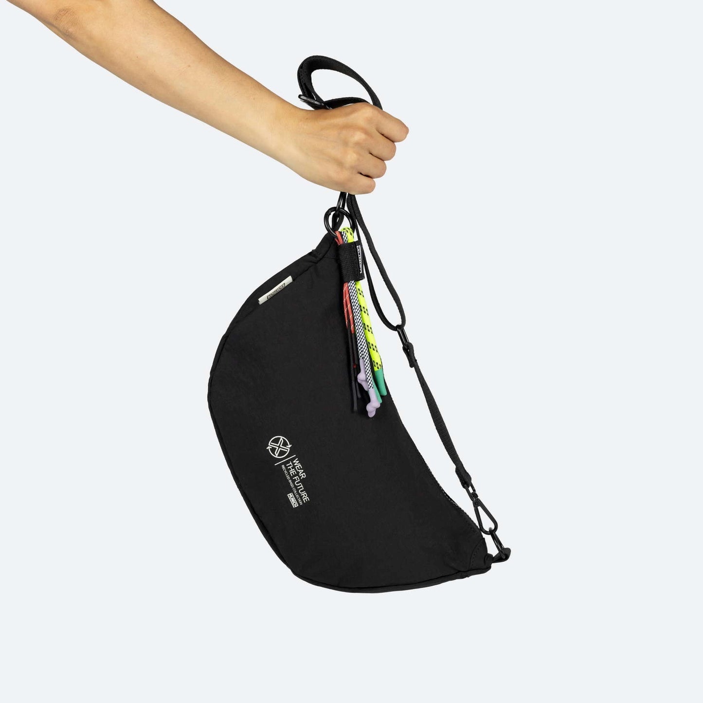 MUNICH | BORSES | UNISEX | DEEP RECYCLED CROSSBODY BAGUETTE C/BLACK