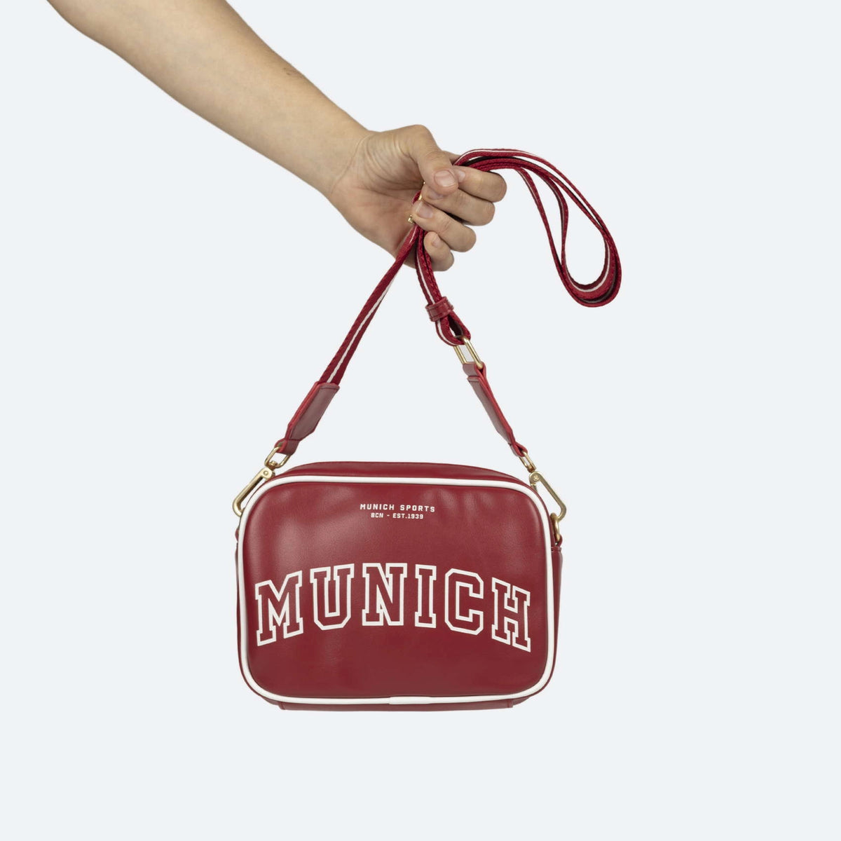 MUNICH Court Crossbody Camera C/red: röd väska unisex