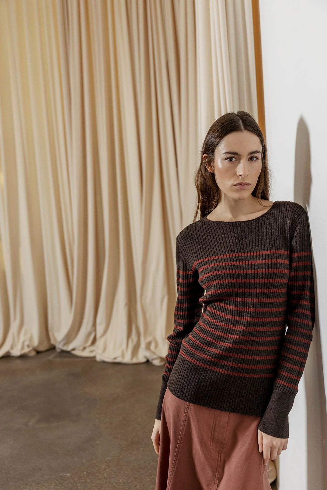 PROJECT AJ117 | JERSEY | MUJER | SABRA 956 COFFEE/BURGUNDY | MARRÓN