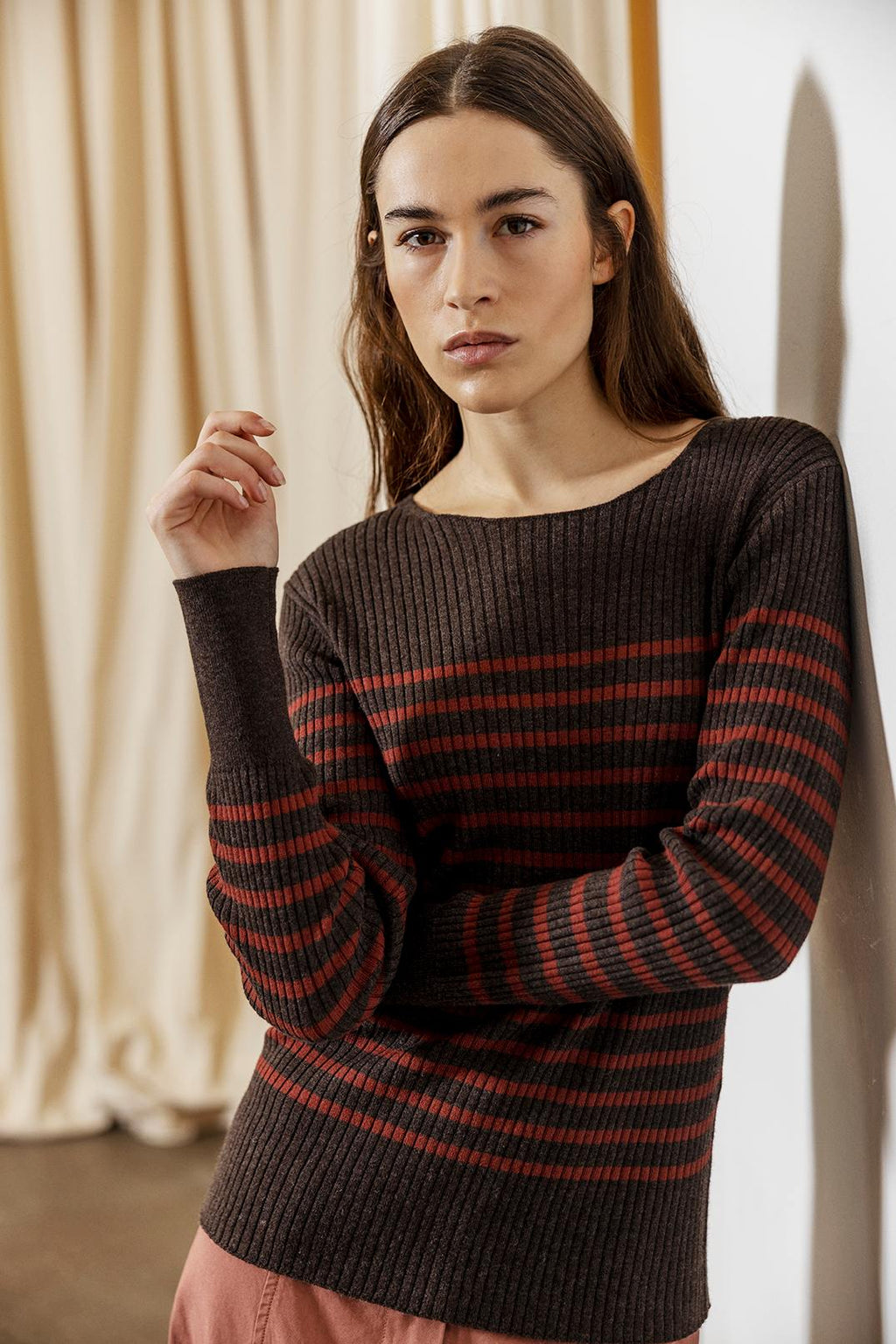 PROJECT AJ117 | JERSEY | MUJER | SABRA 956 COFFEE/BURGUNDY | MARRÓN