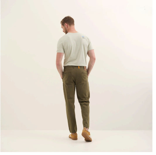MUNICH | PANTALONES | HOMBRE | LOOP KHAKI | CAQUI