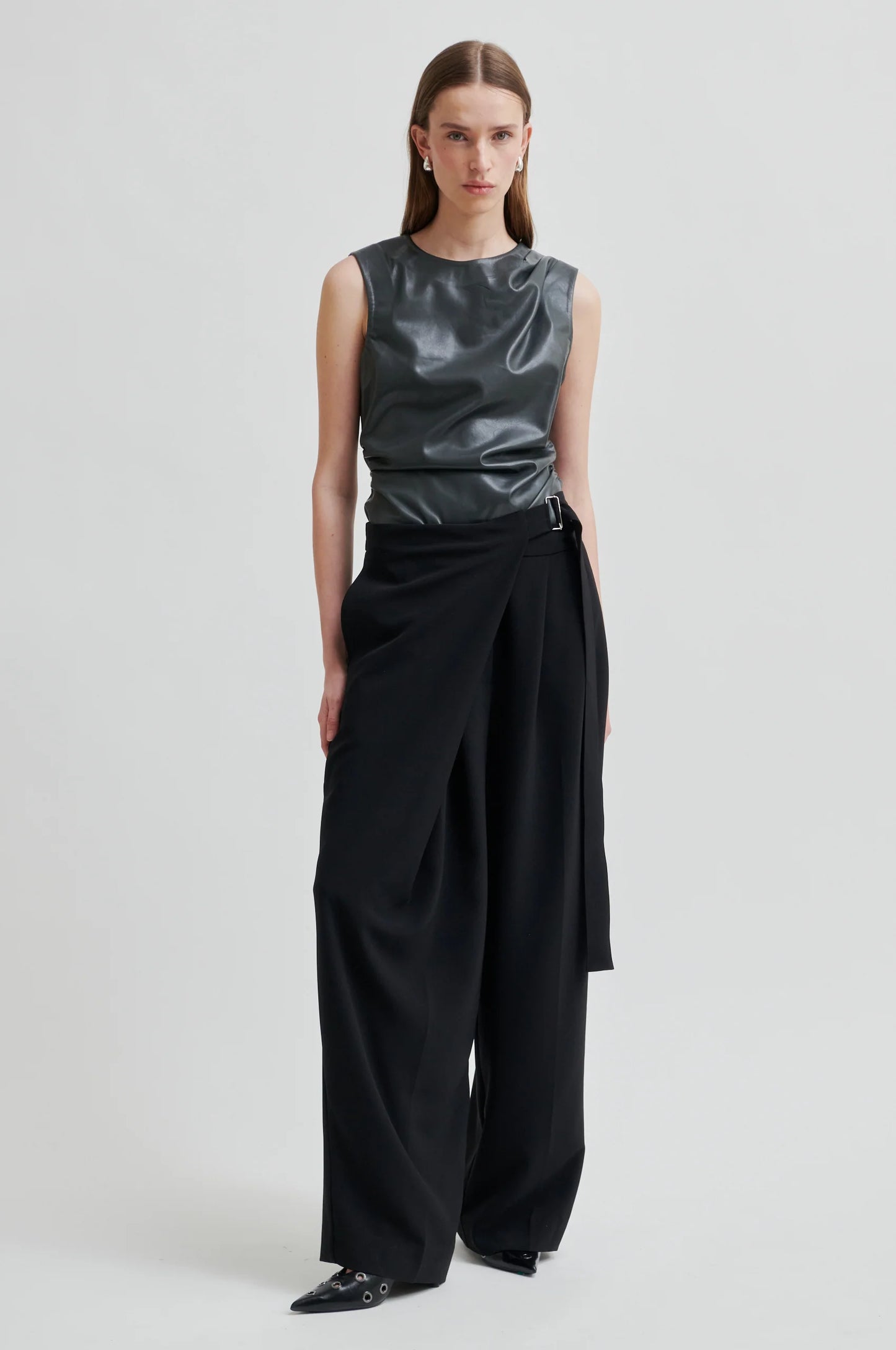 SECOND FEMALE | CAMISETA | MUJER | SEERIE TOP BLACK SAND | GRIS