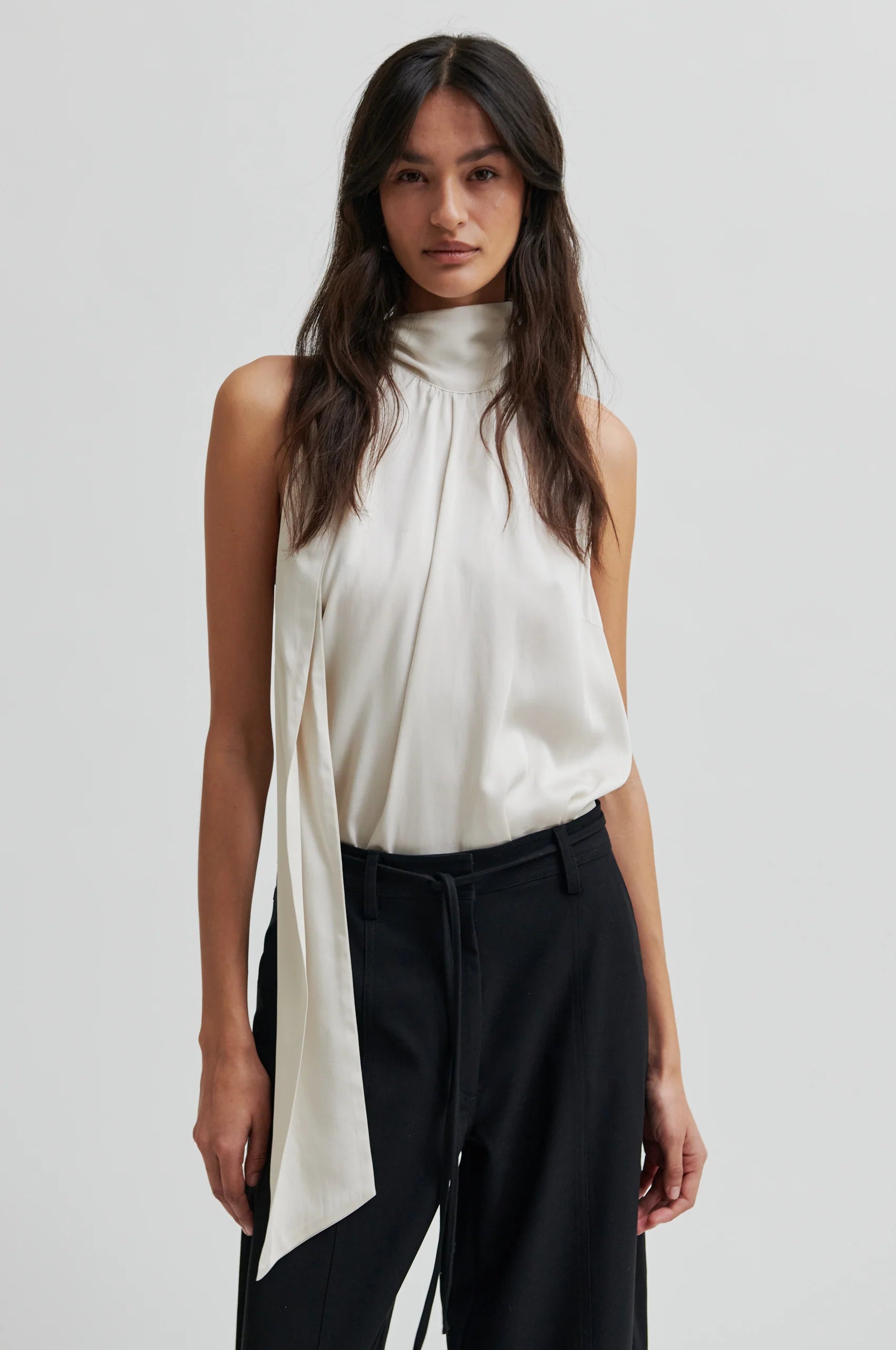 SECOND FEMALE | CAMISETA | MUJER | KURA TOP JET STREAM | BLANCO