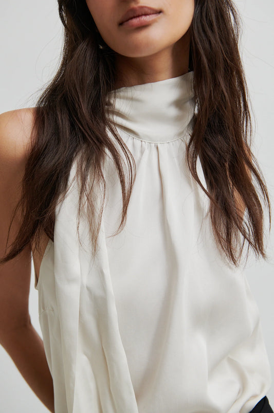 SECOND FEMALE | CAMISETAS | MUJER | KURA TOP JET STREAM | BLANCO