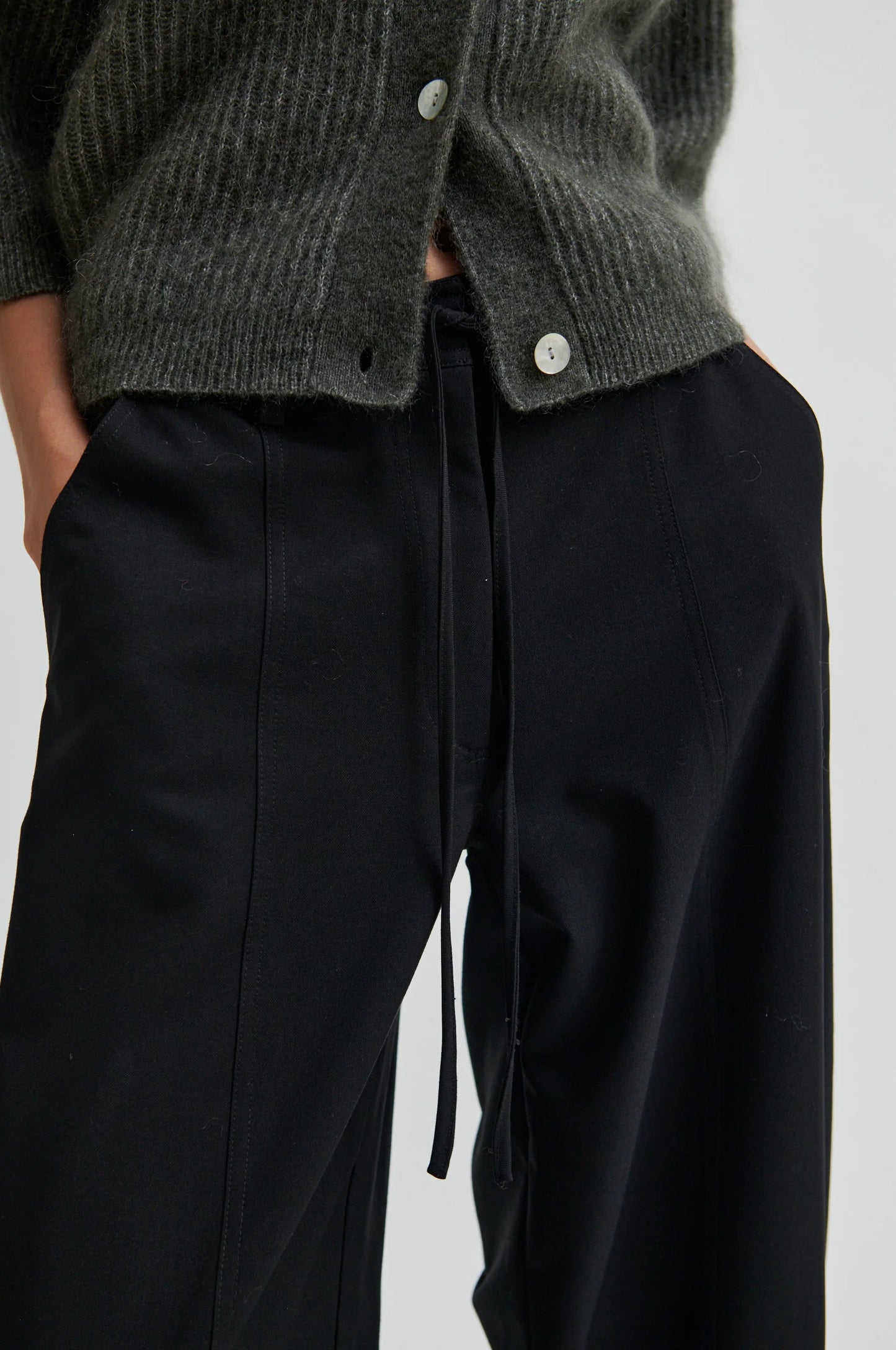 SECOND FEMALE | PANTALONES | MUJER | BLINK CARGO TROUSERS BLACK | NEGRO