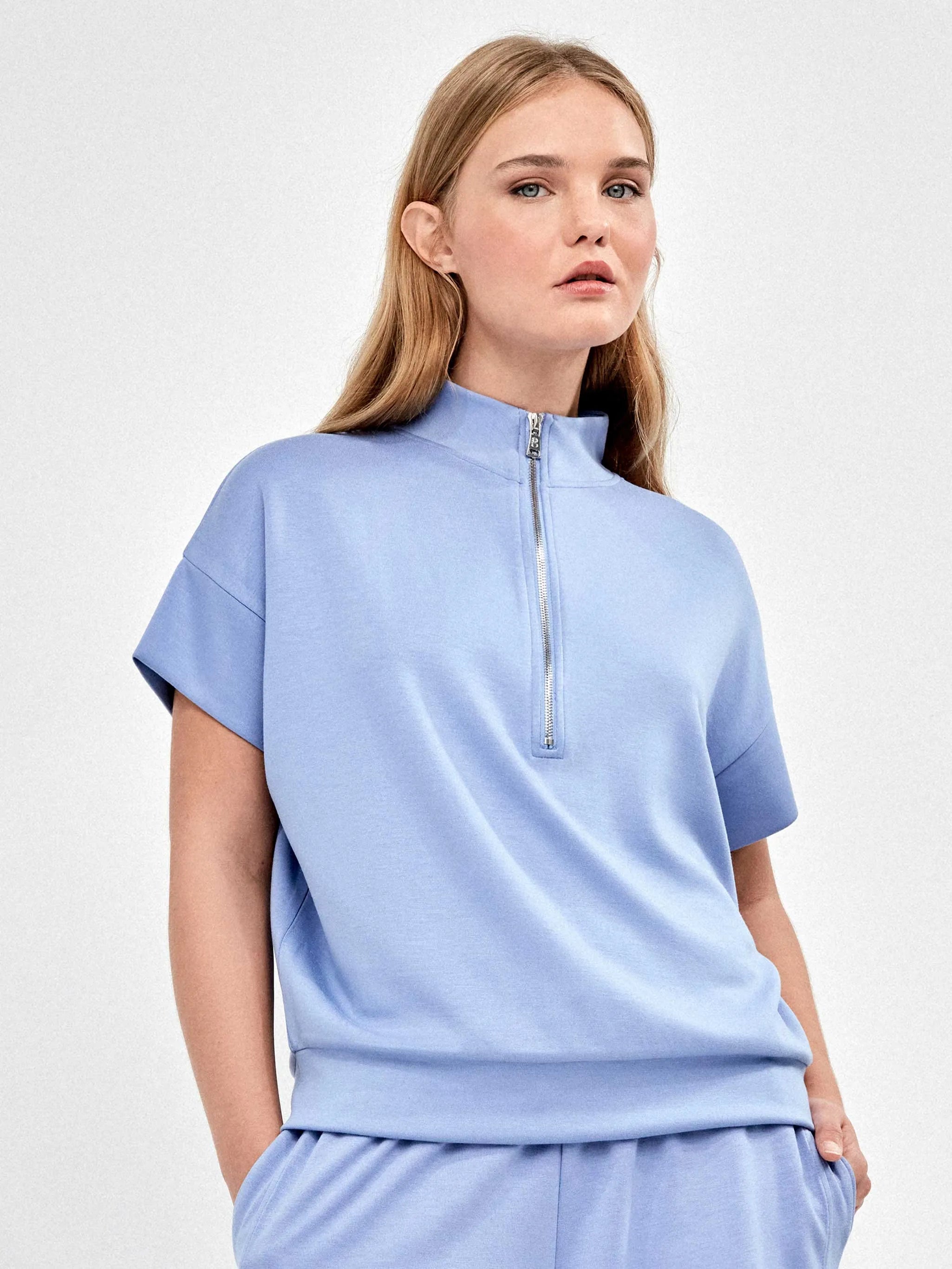 GISELA | SWEATSHIRTS | MUJER | SUDADERA CELESTE | AZUL
