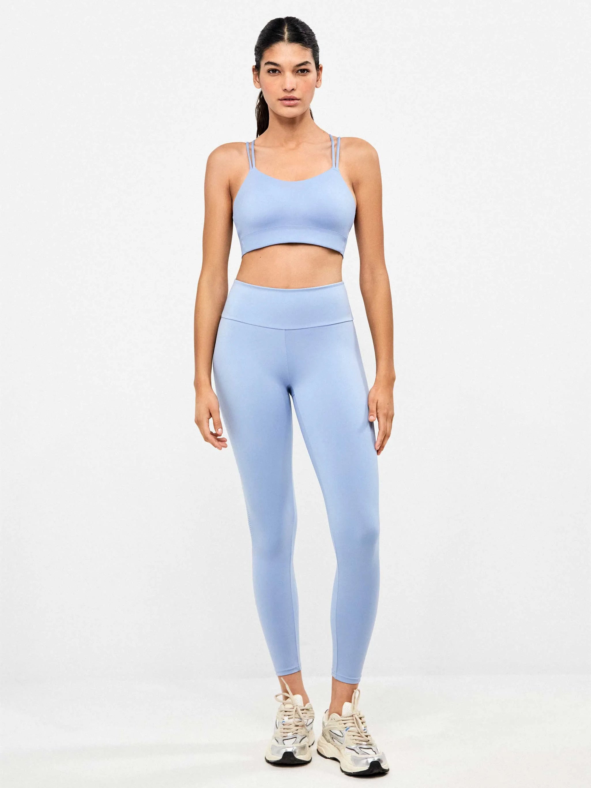 GISELA | TOP | MUJER | TOP DEPORTIVO CELESTE | AZUL