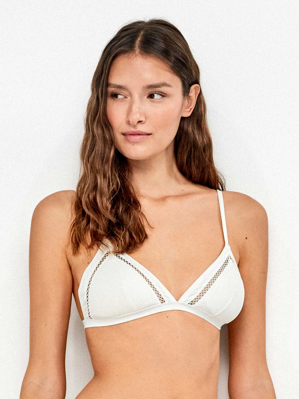 GISELA | TOP | MUJER | SUJETADOR TRIANGULAR MARFIL | BLANCO