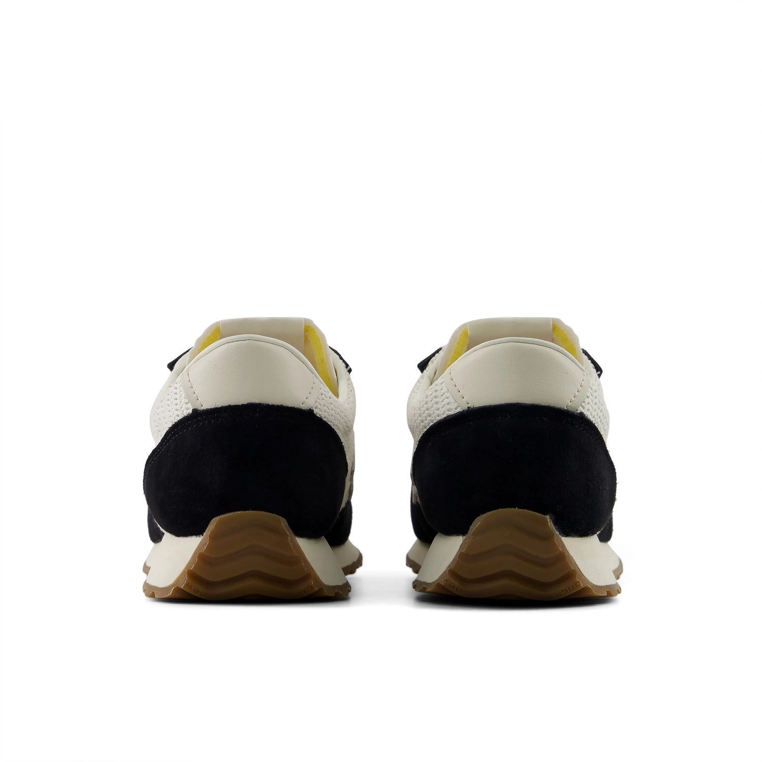 NEW BALANCE 471 Black: ブラック スニーカー レディース