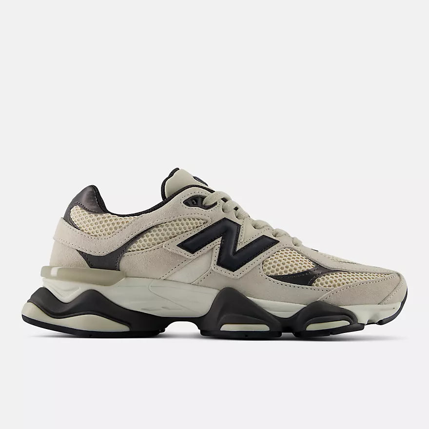 NEW BALANCE 9060 Timberwolf: коричневый кроссовки для мужчин