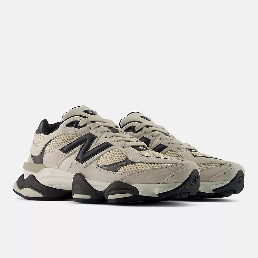 NEW BALANCE 9060 Timberwolf: коричневый кроссовки для мужчин