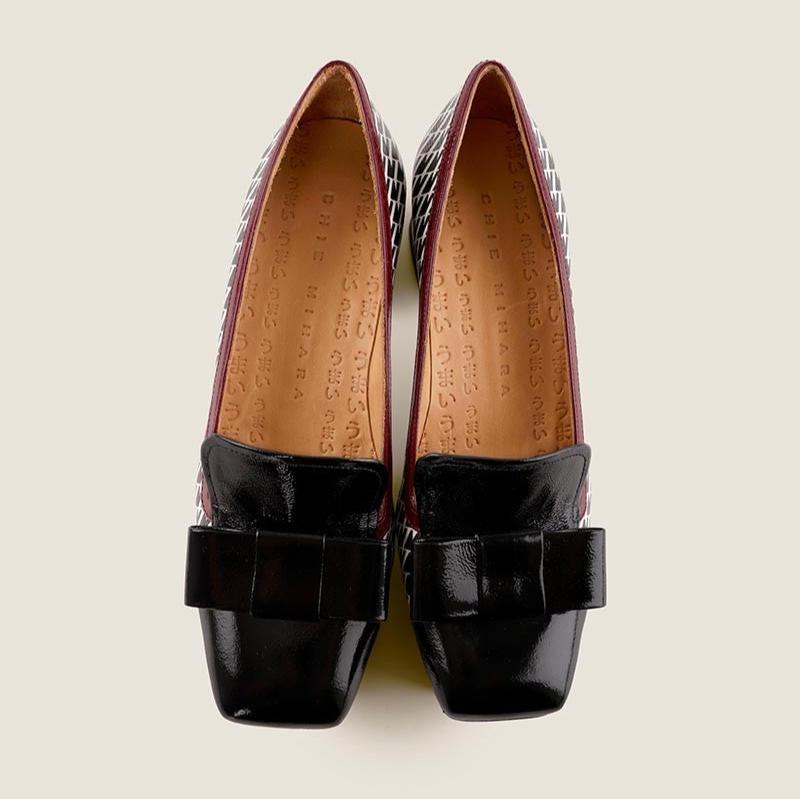 CHIE MIHARA | ZAPATOS DE VESTIR MUJER | VYLANO SUCRE NEGRO | ROJO