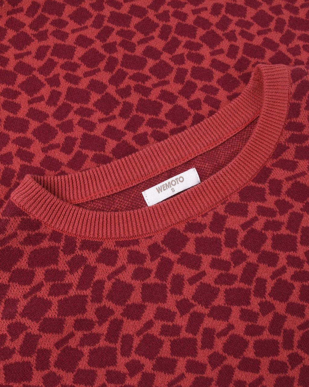 WEMOTO | TOP | WOMEN'S | PAIGE AUBURN | RED