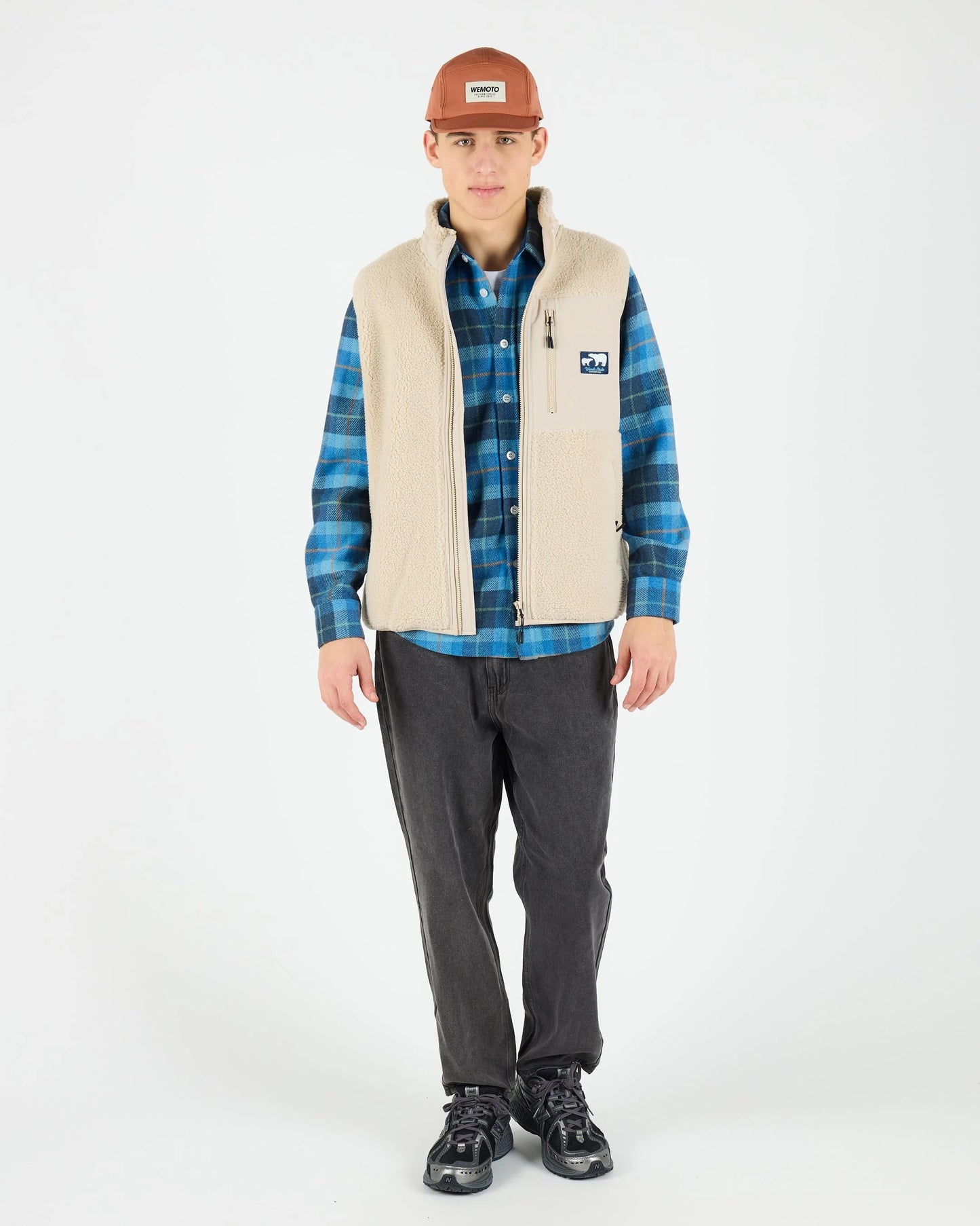 Chaquetas de la marca Wemoto Unisex modelo Sherpa Vest en color Sand (Beige)