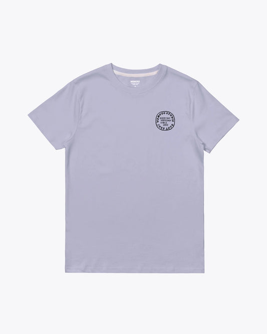 Camisetas de la marca Wemoto Unisex modelo Dogpound Tee en color Lavender (Azul)