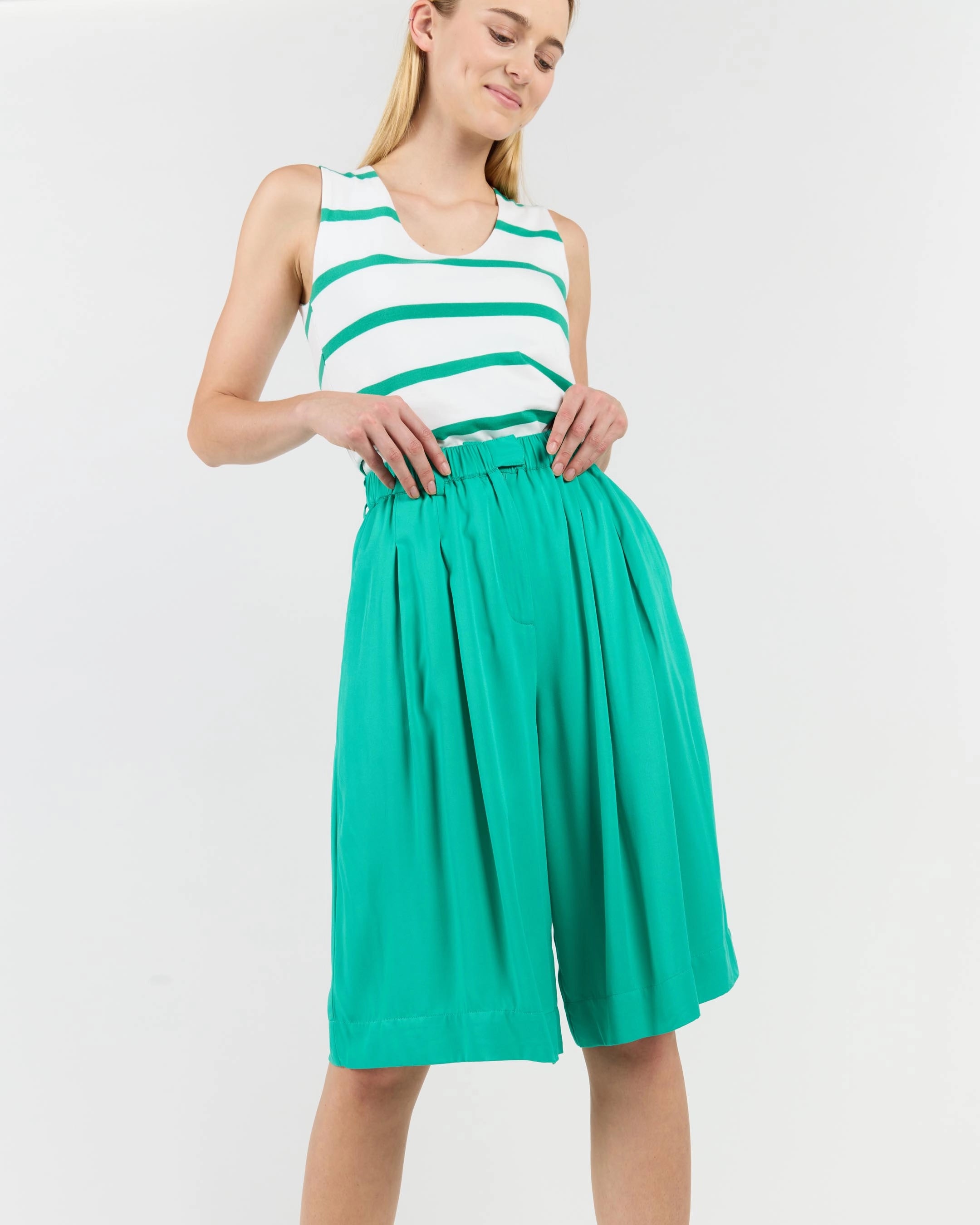 WEMOTO | ШОРТИ | ЖІНКИ | ПАВИЧ АЛЬБА