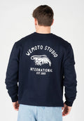WEMOTO | メンズ アートワーク Tシャツ | コースト クルー ホワイト | ネイビーブルー