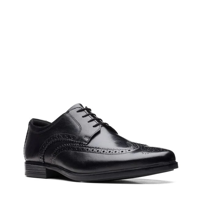 Zapatos Oxford De La Marca Clarks Para Hombre Modelo Howard Wing Black Leather En Color Negro